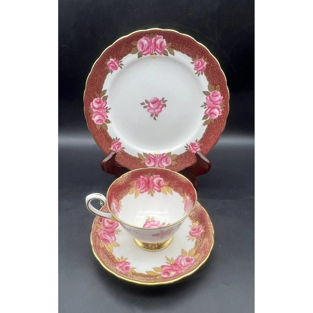 Vintage TUSCAN Pink & Gold Cabbage Roses Hand Painted Teacup Saucer Plate Set